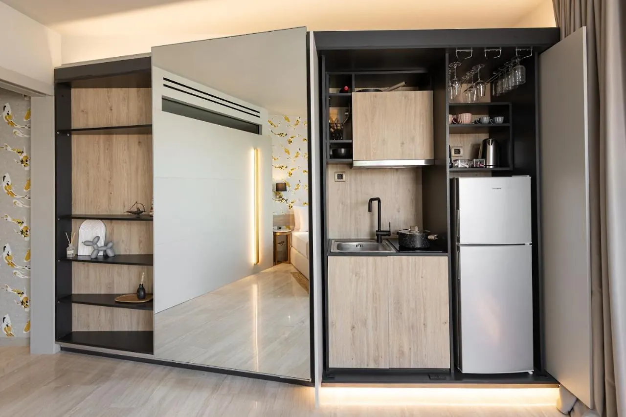 The Koi Apartment, Thessaloniki #Feelslikehome